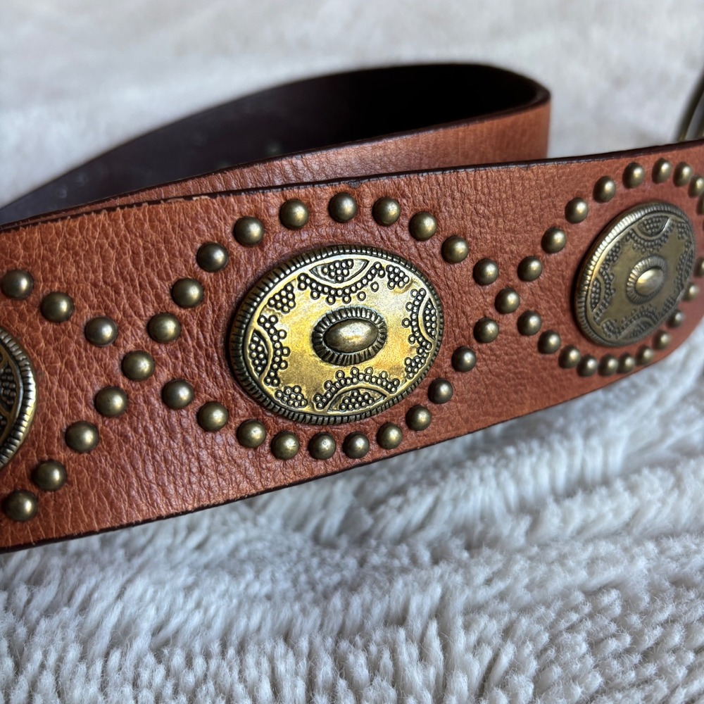 Womens Brown Genuine Leather Western Studded Medallion O-Ring Belt Size M - Picture 3 of 8